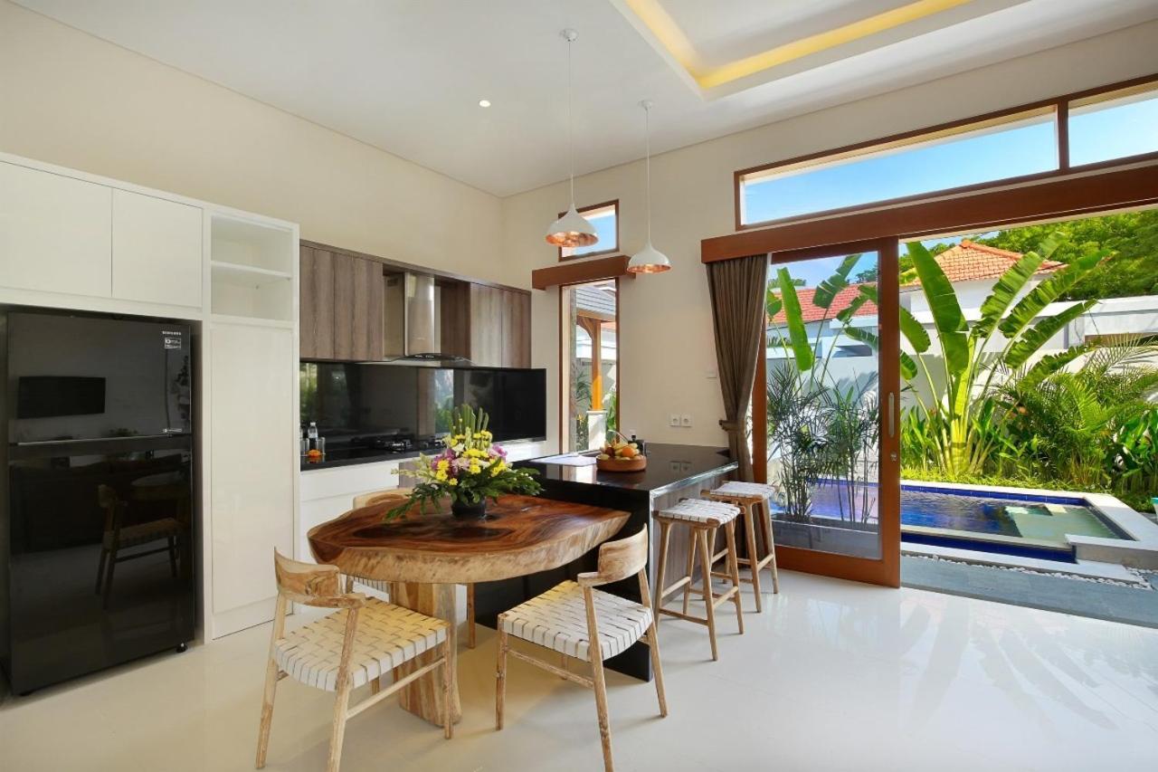 Holl Villa By Wildflower Group Легиан Экстерьер фото