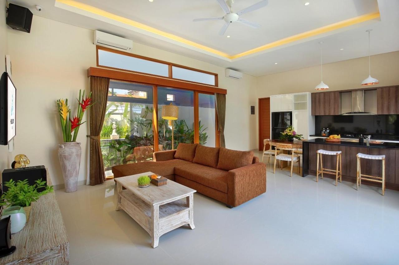 Holl Villa By Wildflower Group Легиан Экстерьер фото